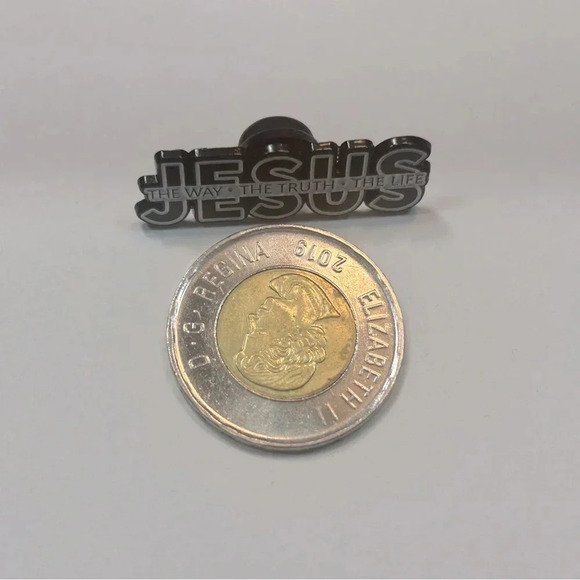 FREE w/ Purchase - Jesus The Way • The Truth • The Life Pin ❤️🔥 - Picture 2 of 5